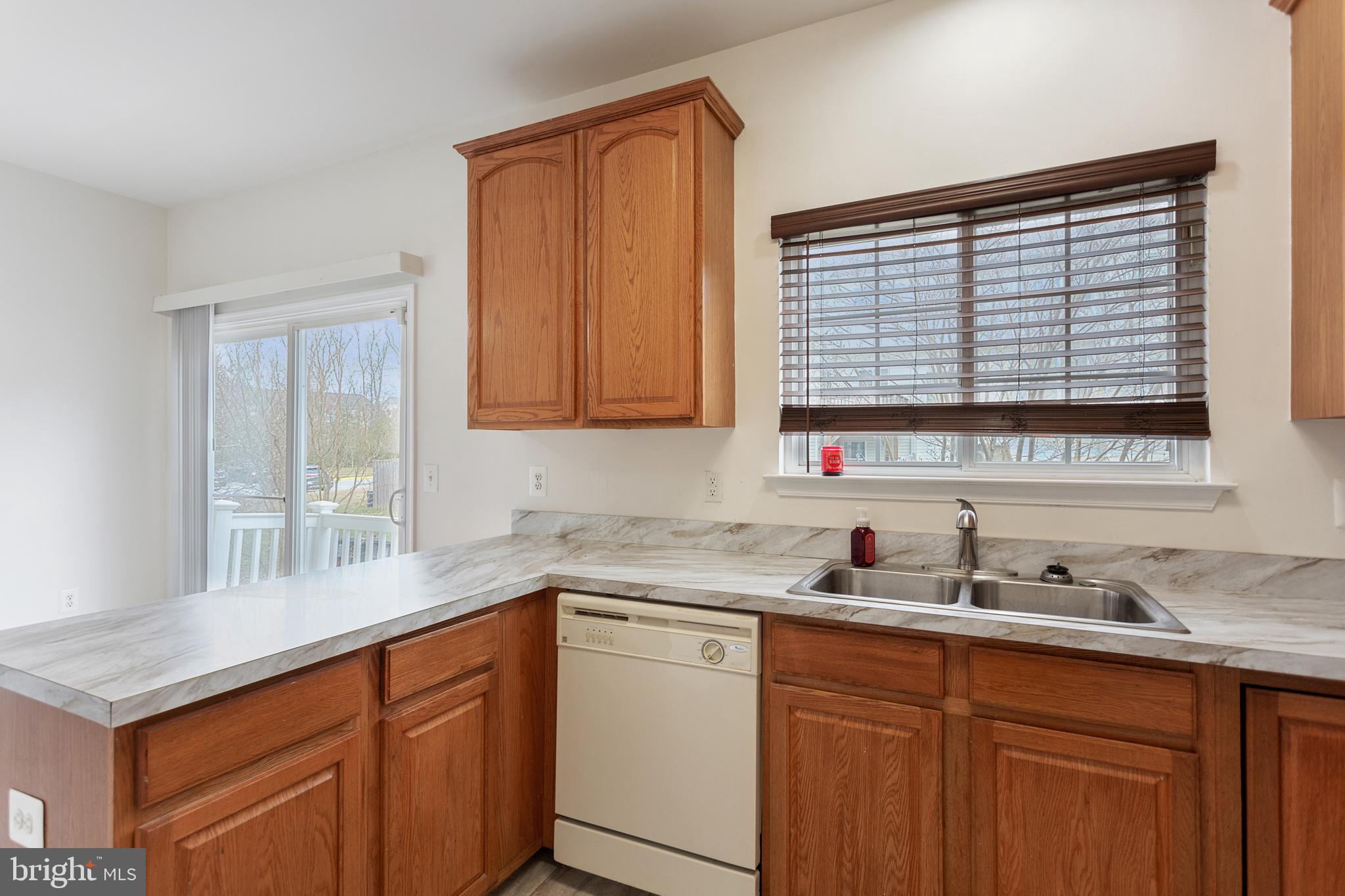 7010 Commander Howe Terrace Brandywine, MD 20613 - Photo 11 of 38