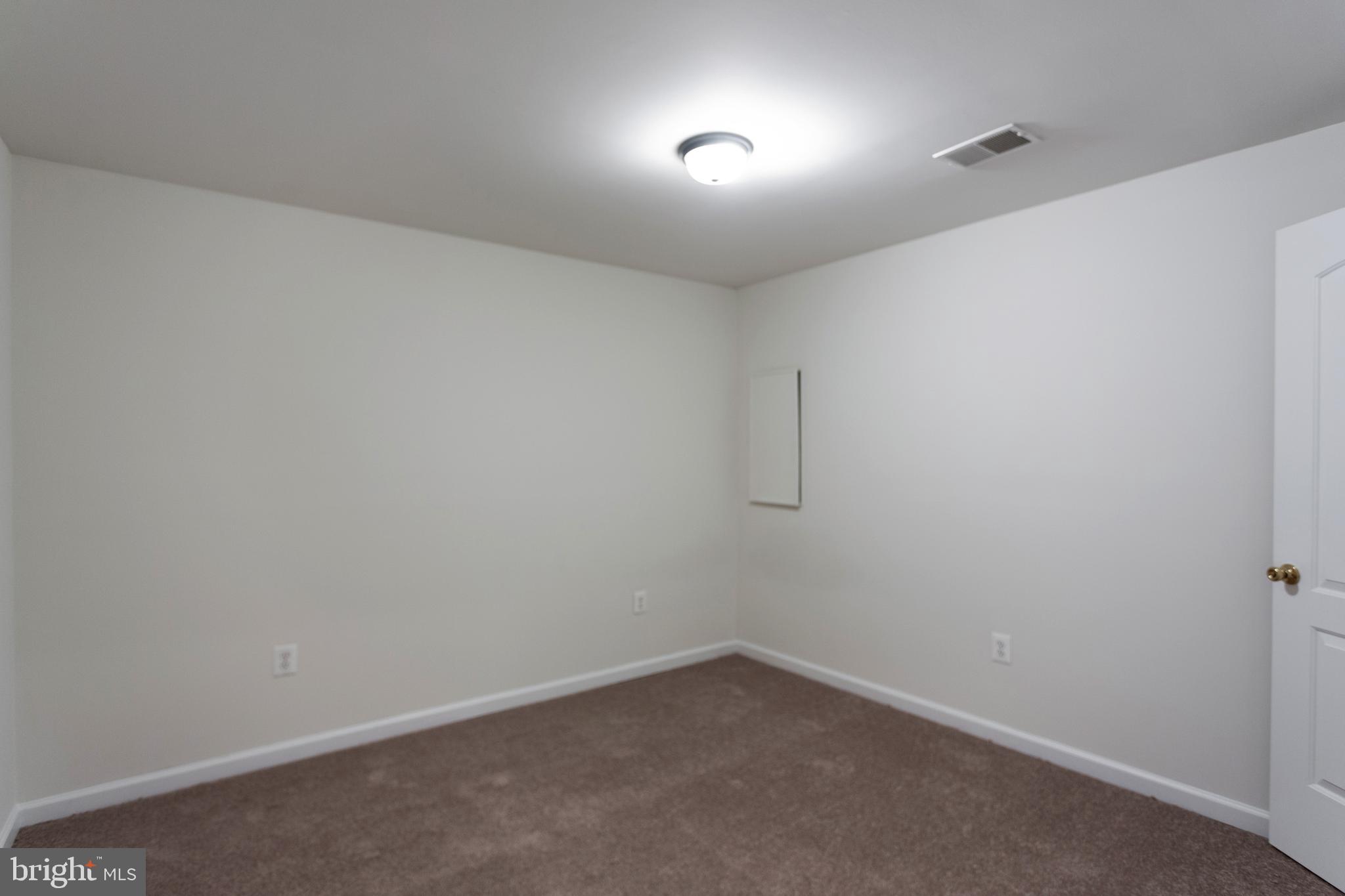 7010 Commander Howe Terrace Brandywine, MD 20613 - Photo 33 of 38