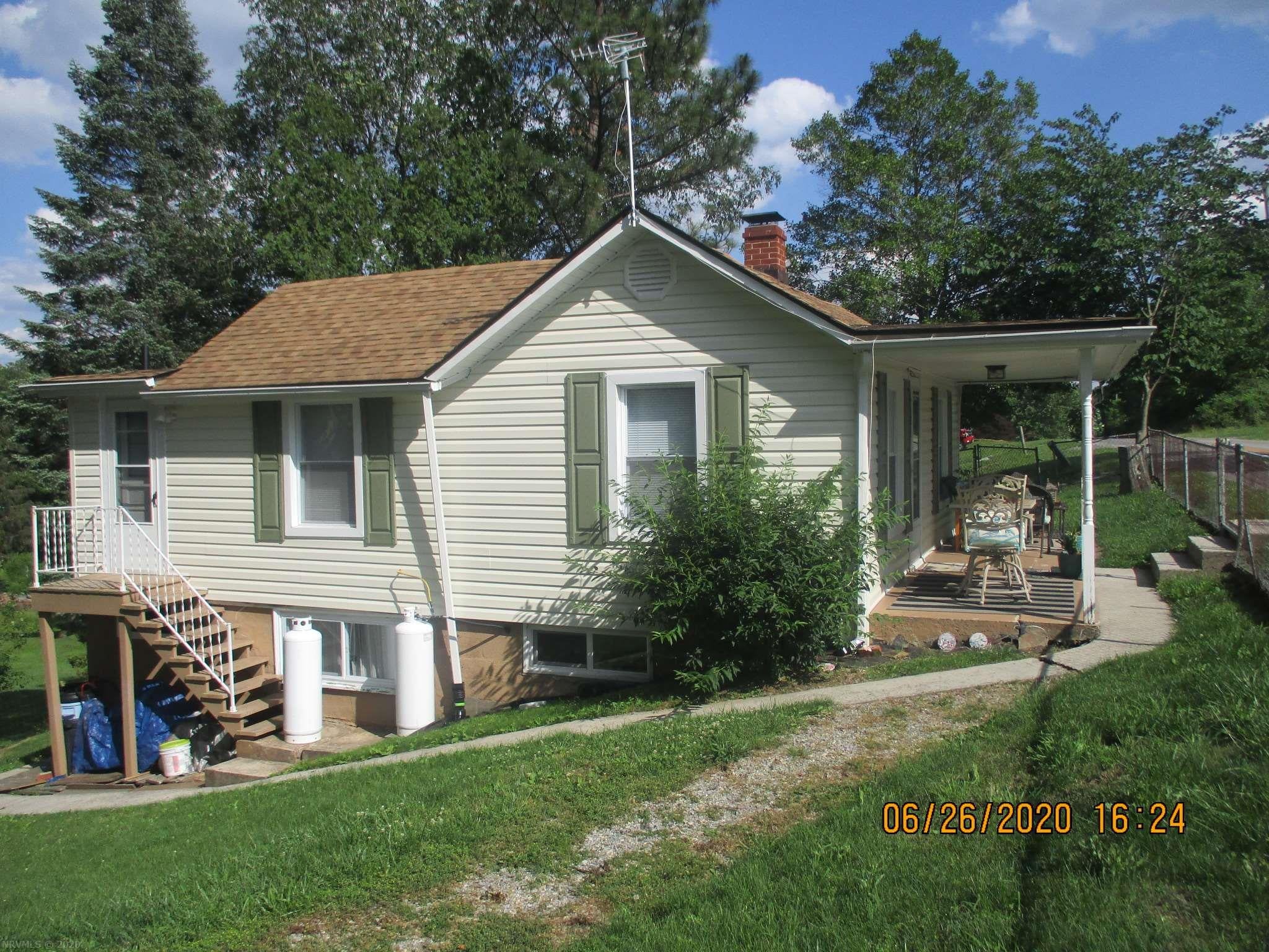 6381 Parrott Mountain Road Parrott, VA 24132 - Photo 2 of 23 Gallery Image 2