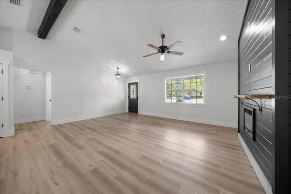 $280,000 | 5214 Southeast 113th Place, Belleview, FL 34420
