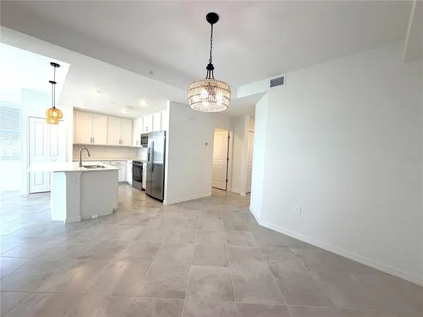 $2,195 | 17570 Opal Sand Drive, Unit 208, Venice, FL 34293