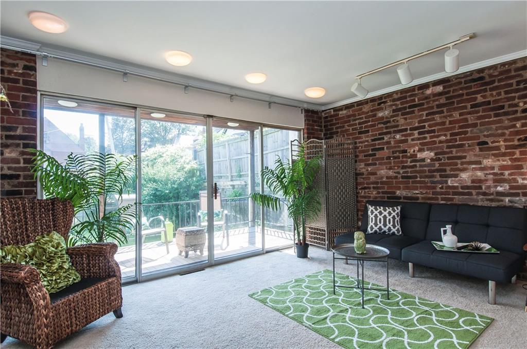 1345 Murdoch Road Pittsburgh, PA 15217 - Photo 8 of 25 Gallery Image 8