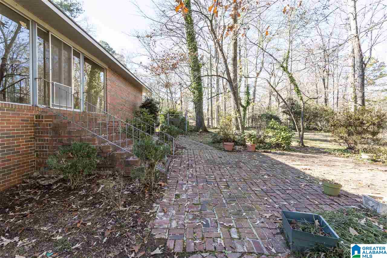 165 Kennilworth Road Bessemer, AL 35023 - Photo 8 of 39