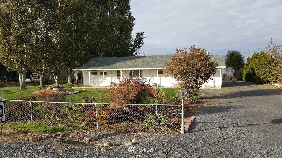 5660 Mae Valley Road Northeast Moses Lake, WA 98837 - Photo 1 of 23 Gallery Image 1