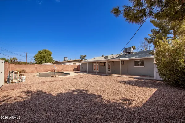 $2,700 | 312 East Hermosa Drive, Tempe, AZ 85282