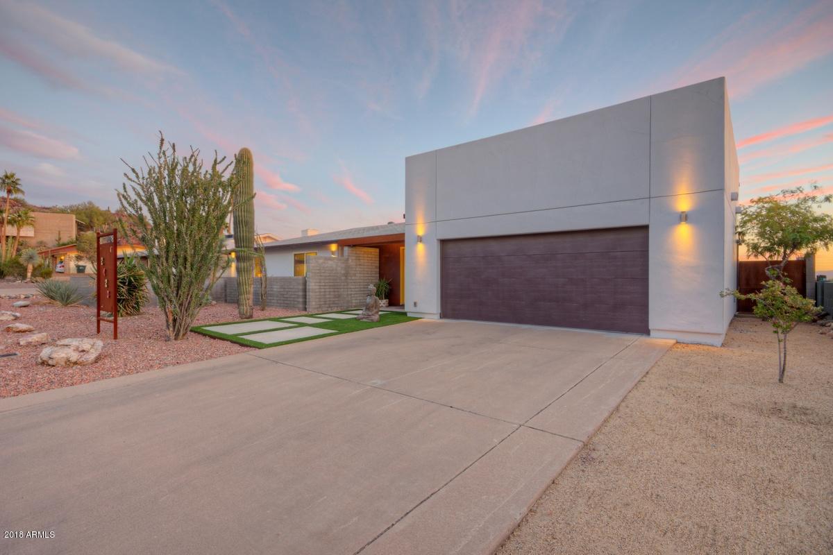 2423 East Ocotillo Road Phoenix, AZ 85016 - Photo 2 of 27 Garage