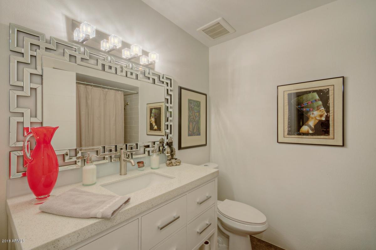 2423 East Ocotillo Road Phoenix, AZ 85016 - Photo 22 of 27 Guest Bathroom