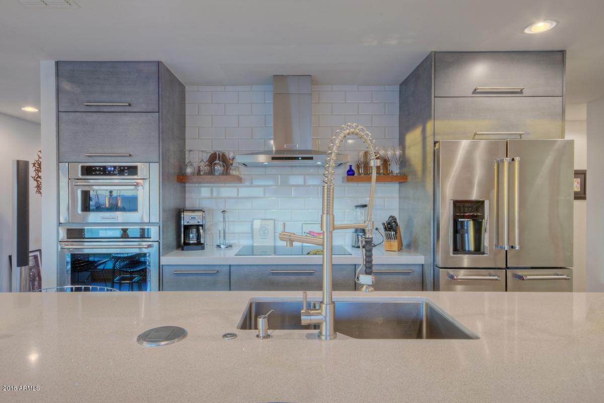 2423 East Ocotillo Road Phoenix, AZ 85016 - Photo 10 of 27 Kitchen 3