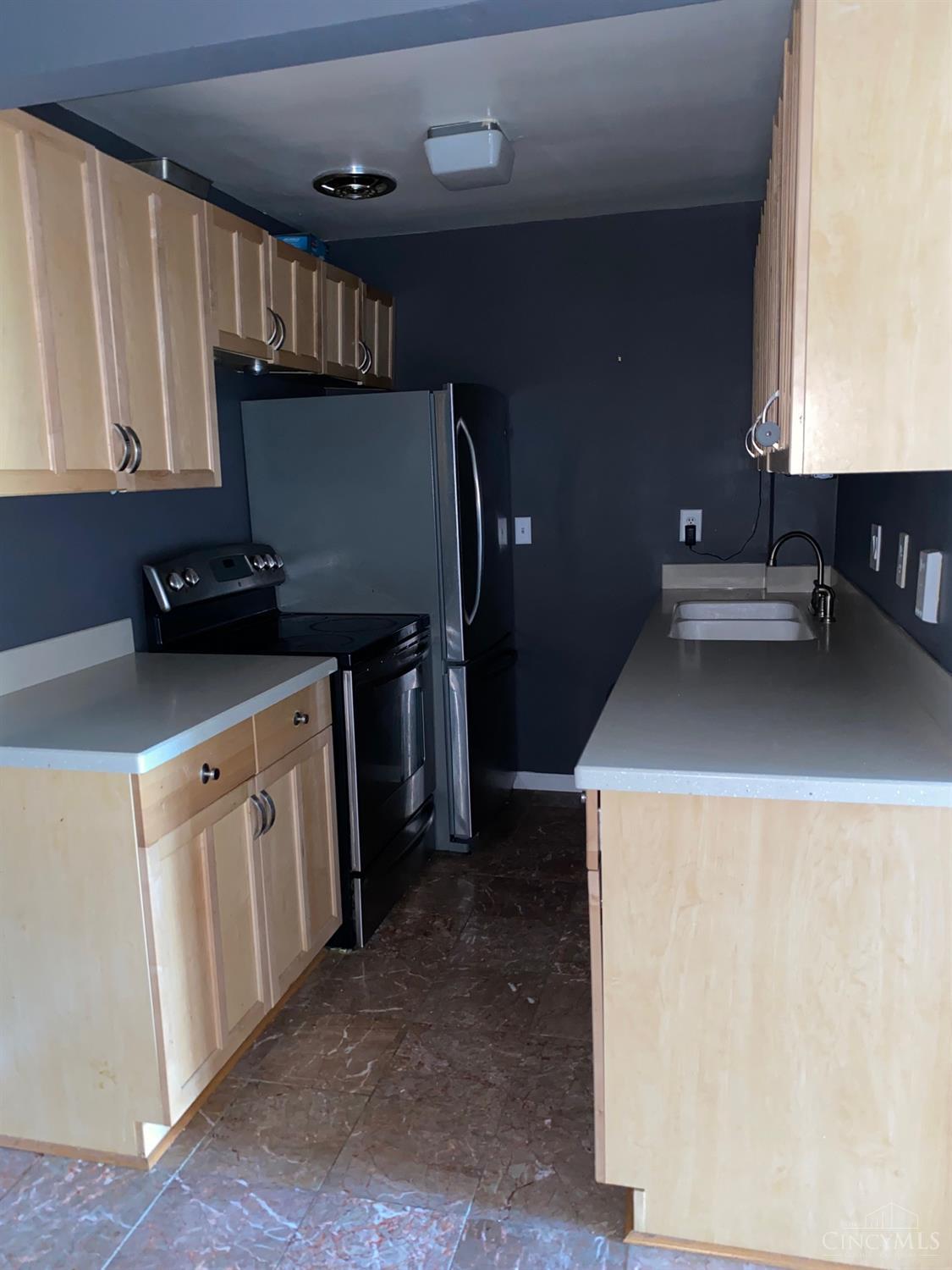 1815 William Howard Taft Road, Unit 604 Cincinnati, OH 45206 - Photo 10 of 21