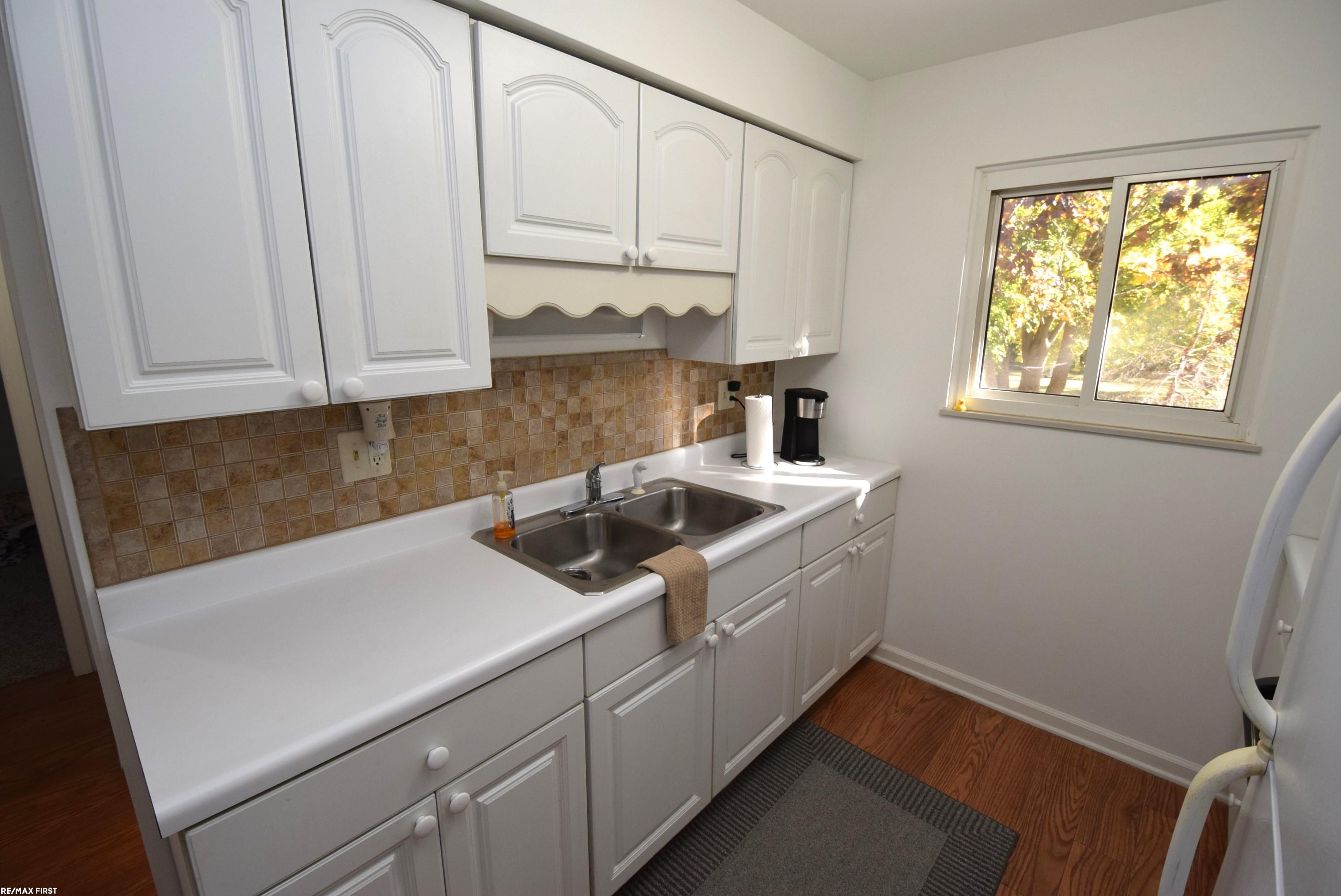 587 Pointe Tremble Road, Unit 6 Algonac, MI 48001 - Photo 16 of 23