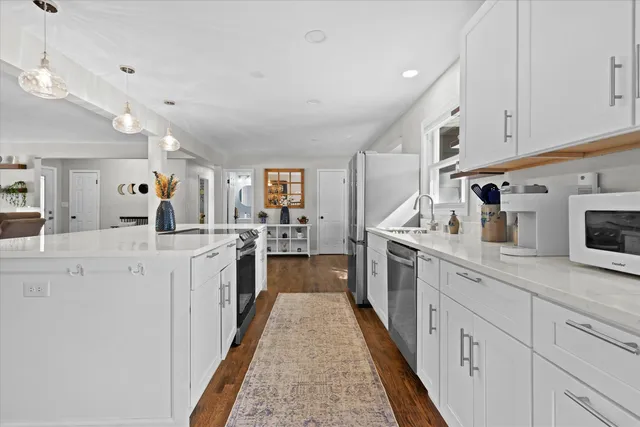 $585,000 | 15935 Hill Court, Brookfield, WI 53005