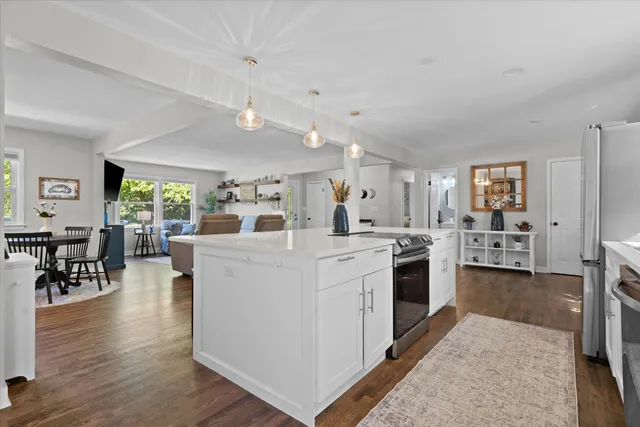 $585,000 | 15935 Hill Court, Brookfield, WI 53005