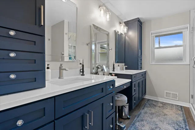 $585,000 | 15935 Hill Court, Brookfield, WI 53005