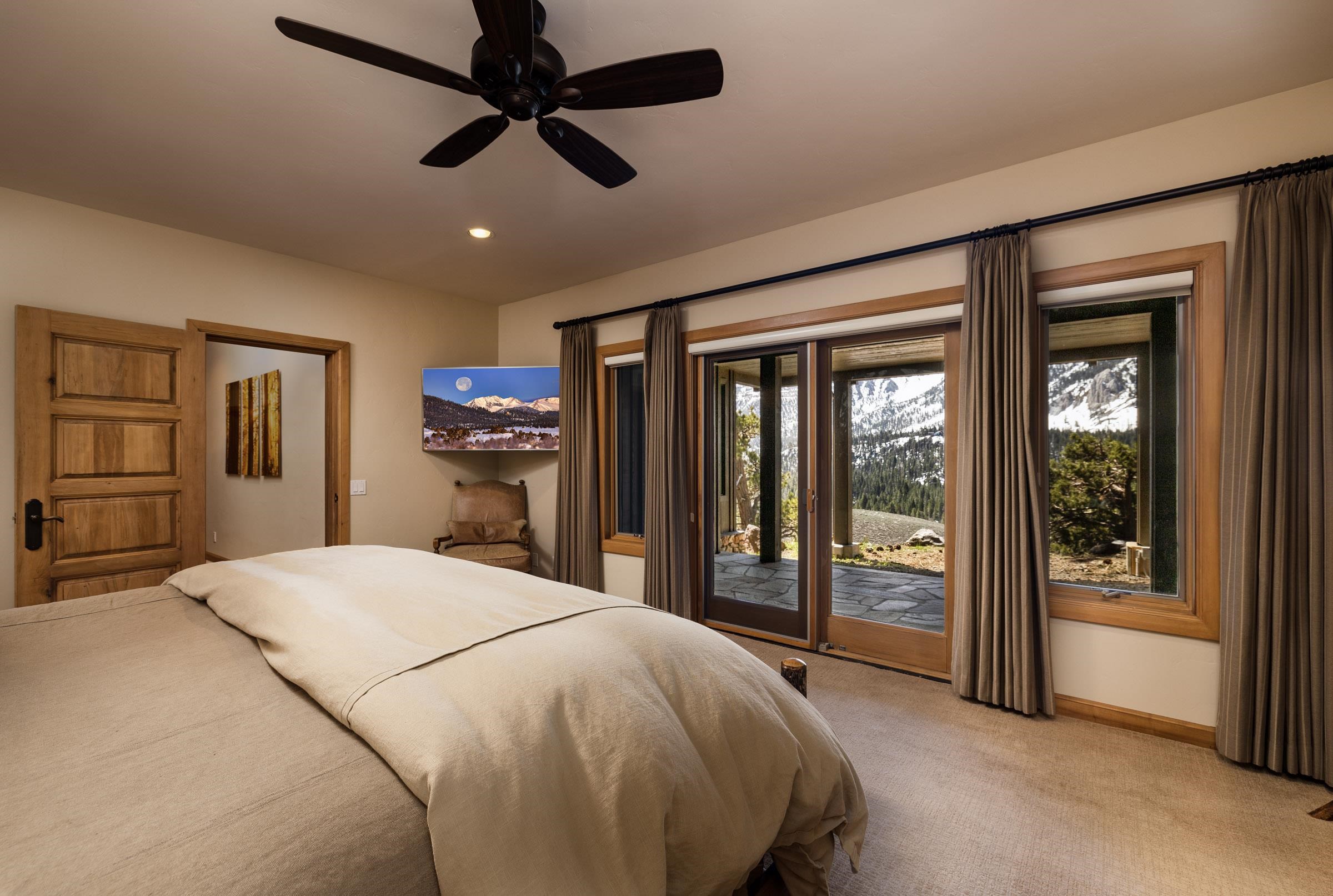 285 Juniper Road Mammoth Lakes, CA 93546 - Photo 26 of 38 a bed sitting in a bedroom next to a window