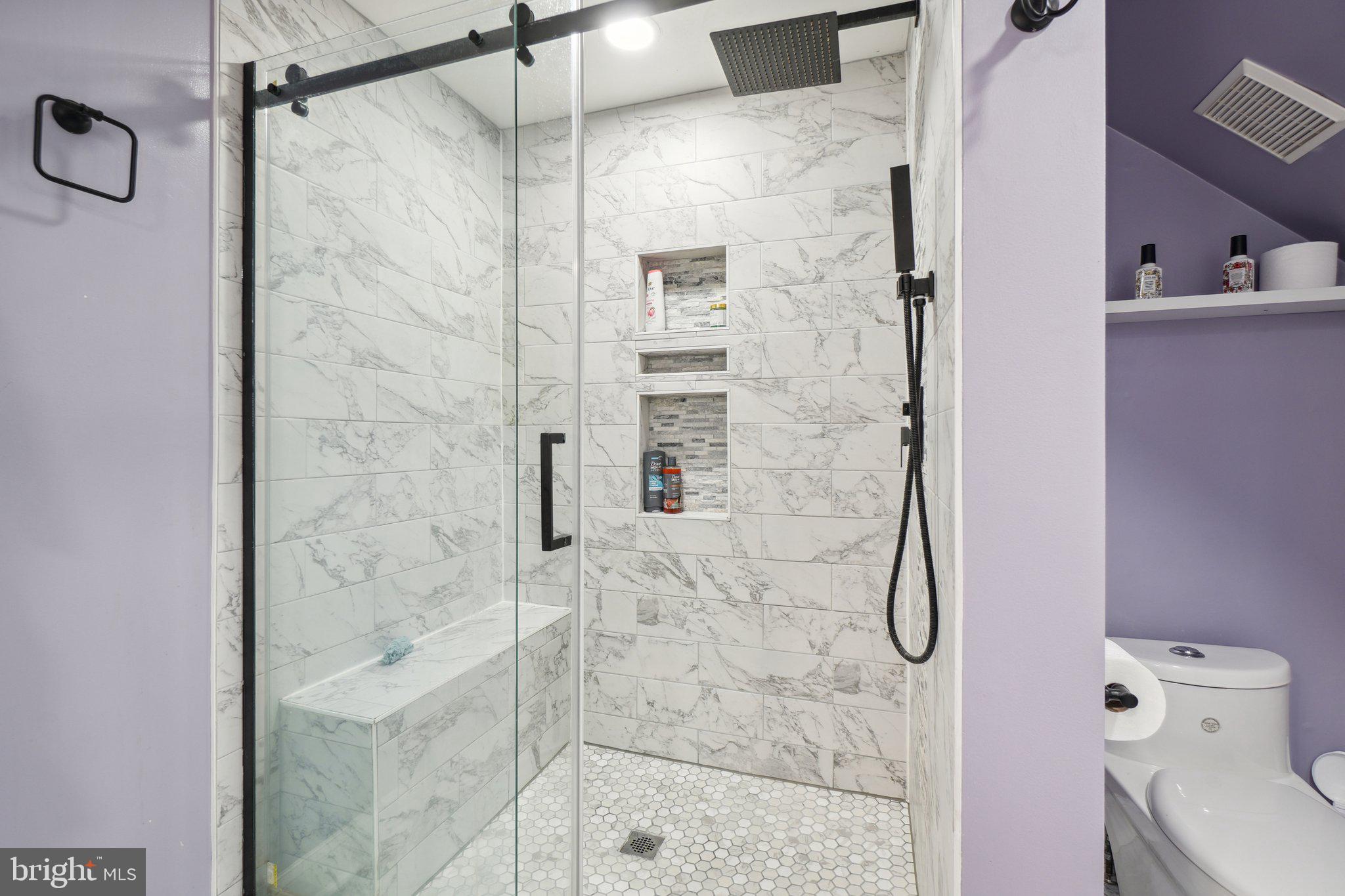 10604 Cannonview Court Fort Washington, MD 20744 - Photo 20 of 50 a bathroom with a shower