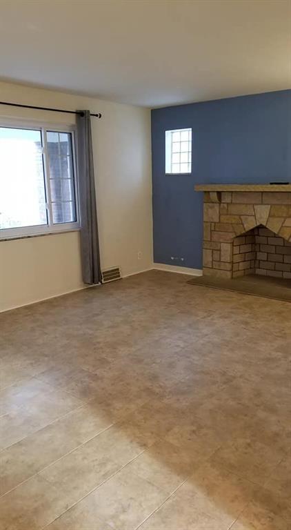 1342 Hamilton Road Pittsburgh, PA 15234 - Photo 4 of 9 Gallery Image 4