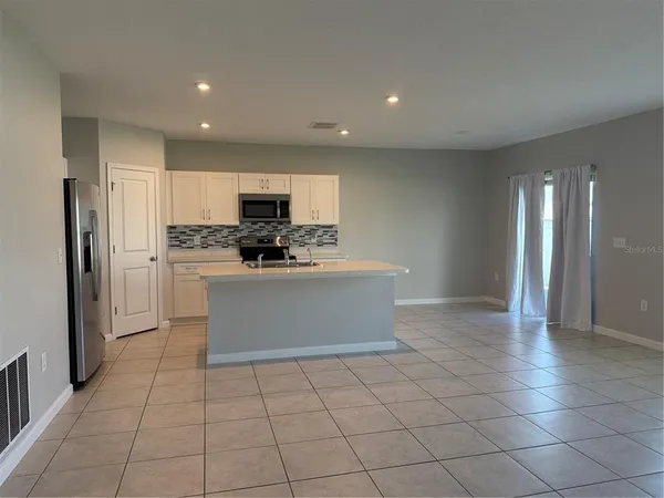 $1,700 | 570 Eagle Landing Boulevard Southwest, Winter Haven, FL 33880