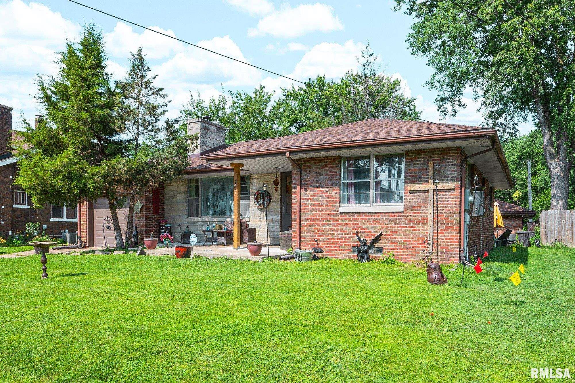2907 North Sheridan Road Peoria, IL 61604 - Photo 3 of 30 Gallery Image 3