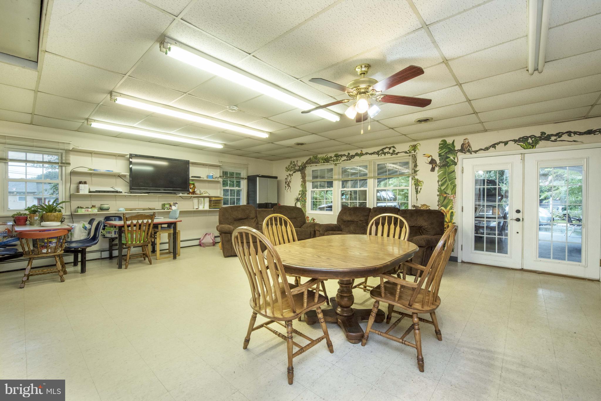 110 Holly Road Edgewater, MD 21037 - Photo 24 of 30 Former garage was converted to living area