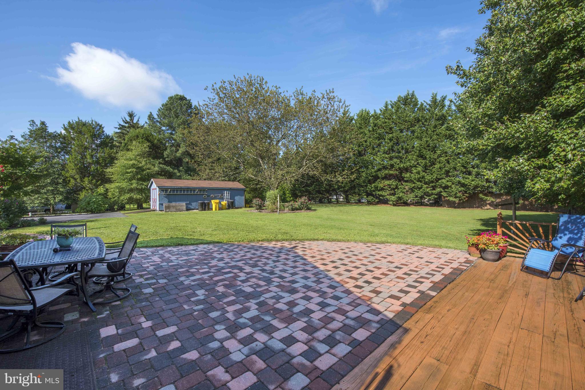 110 Holly Road Edgewater, MD 21037 - Photo 27 of 30 Exterior (Rear)