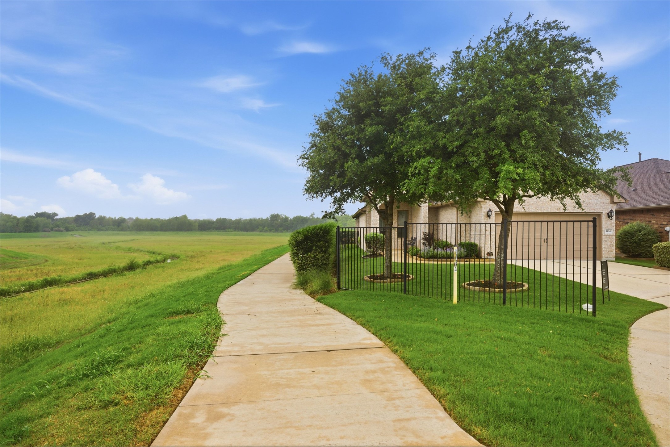 5100 Lusso Cove Round Rock, TX 78665 - Photo 35 of 39