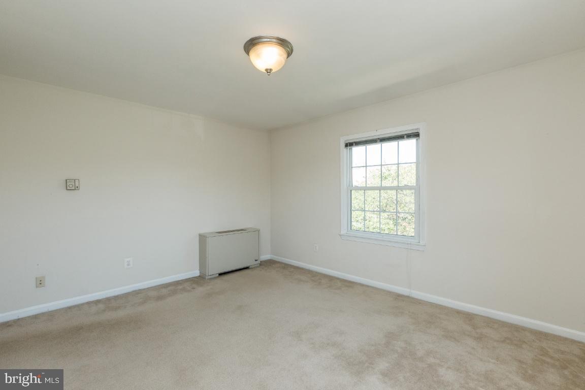 3336 Spring Lane, Unit A40 Falls Church, VA 22041 - Photo 25 of 33 Bedroom