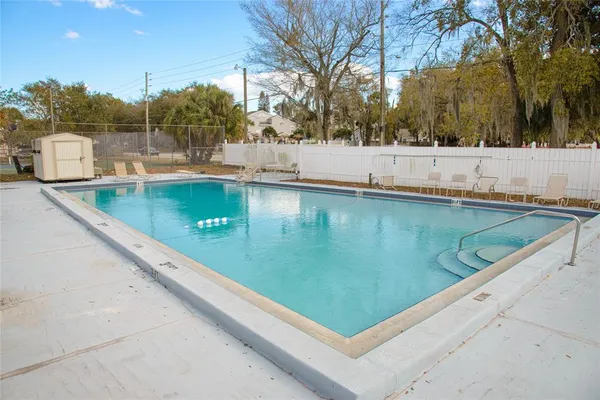 $194,600 | 1023 Spring Meadow Drive, Unit 1023, Kissimmee, FL 34741