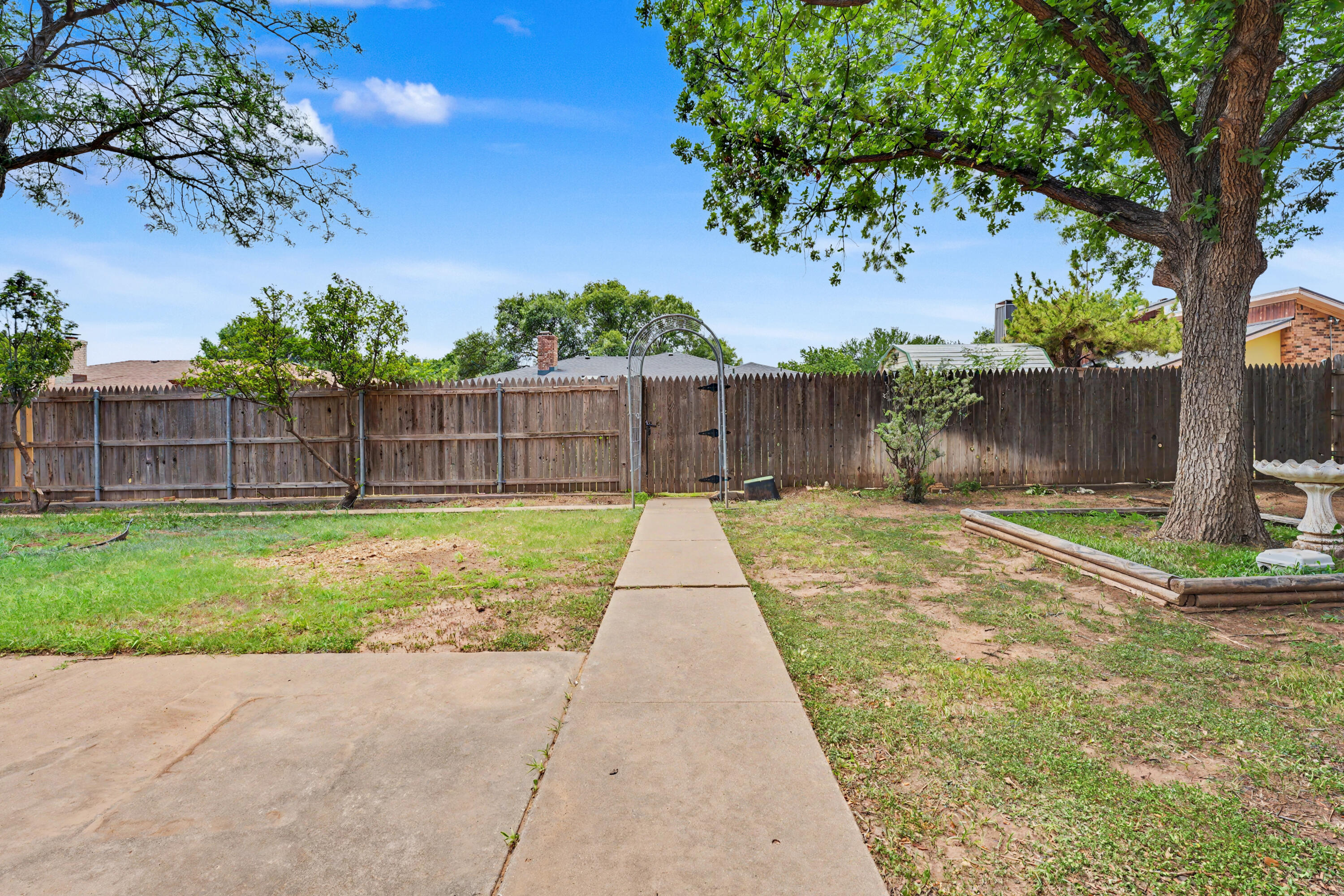 5213 86th Street Lubbock, TX 79424 - Photo 24 of 27 IMG_4102