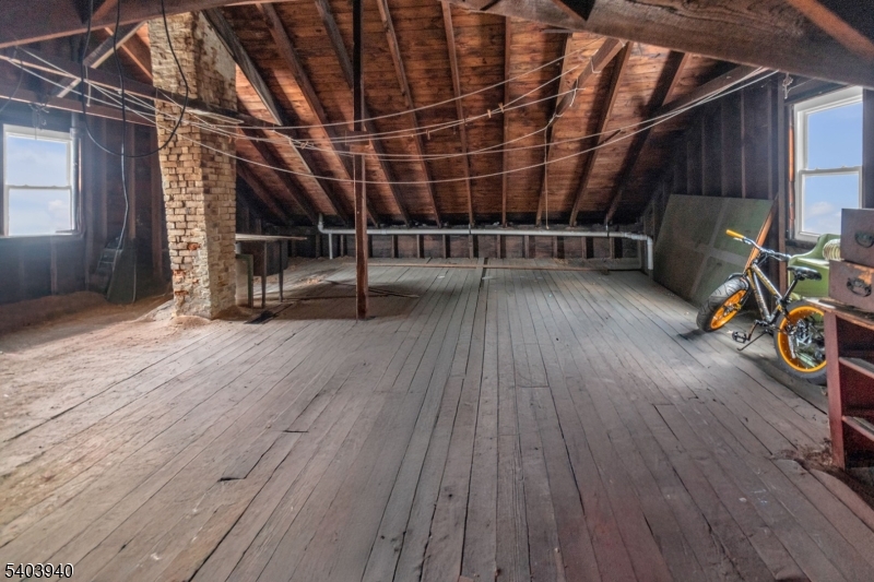 21 Rosa Parks Boulevard Paterson, NJ 07524 - Photo 13 of 24