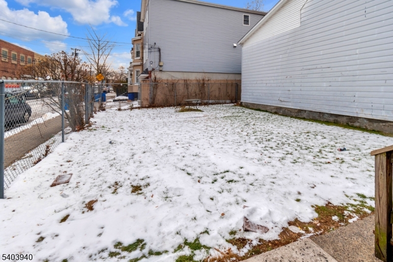 21 Rosa Parks Boulevard Paterson, NJ 07524 - Photo 19 of 24