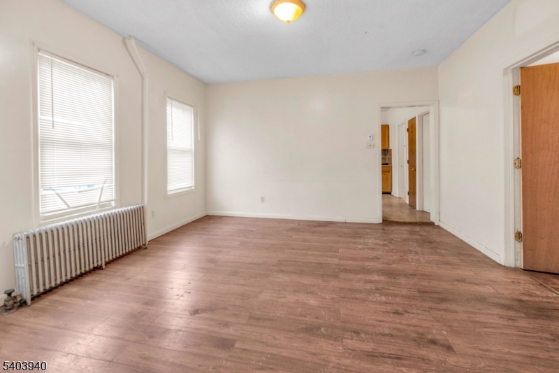 21 Rosa Parks Boulevard Paterson, NJ 07524 - Photo 5 of 24