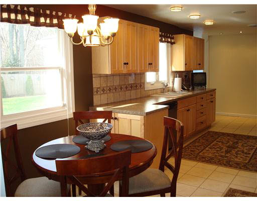 1220 Riding Mall South Bend, IN 46614 - Photo 2 of 12 Gallery Image 2