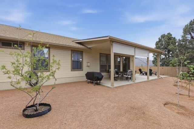 722 Boulder Ridge Road Payson, AZ 85541 - Photo 19 of 29 a view of a house with patio