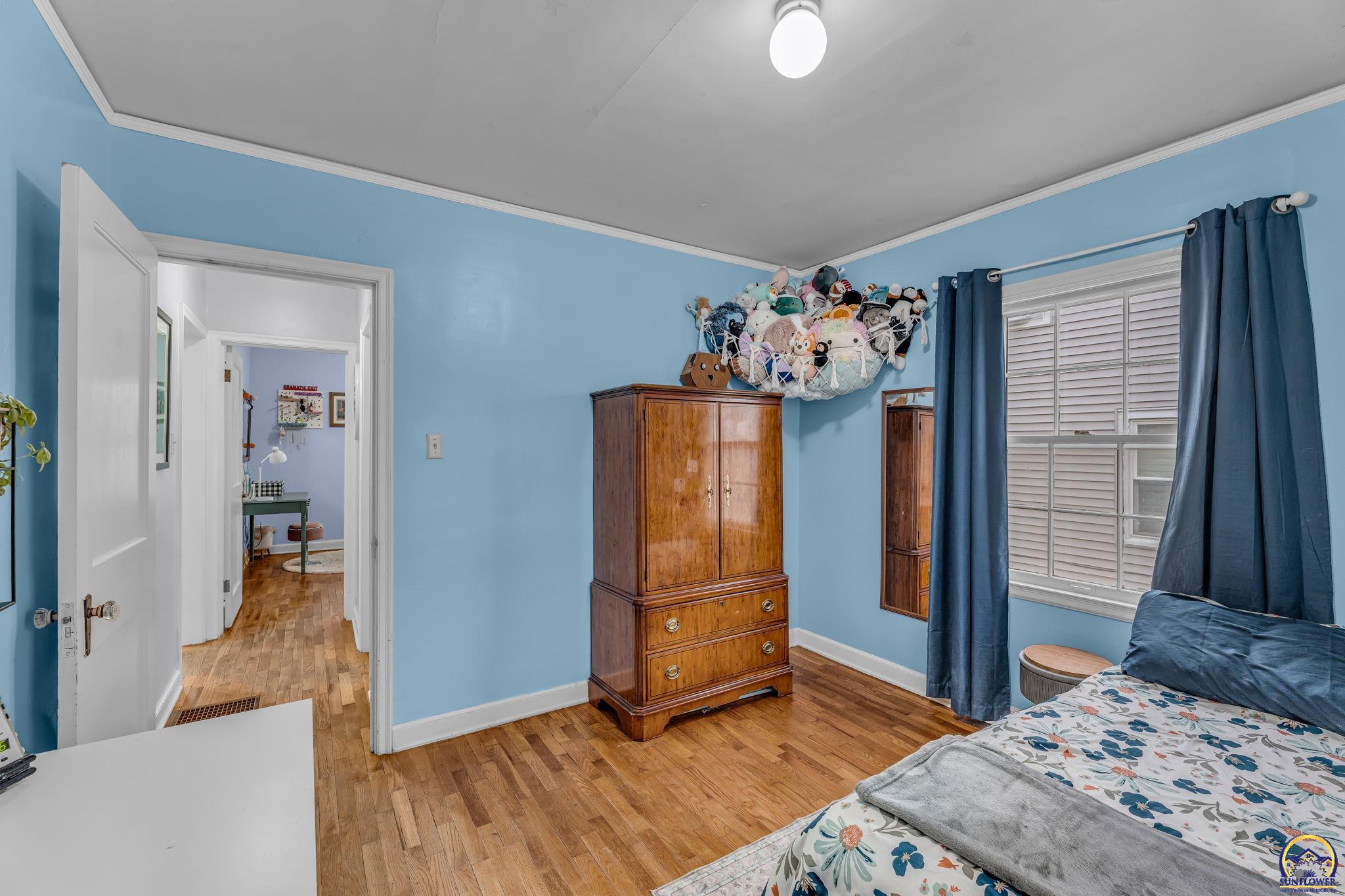 1944 Southwest Bowman Court Topeka, KS 66604 - Photo 30 of 42