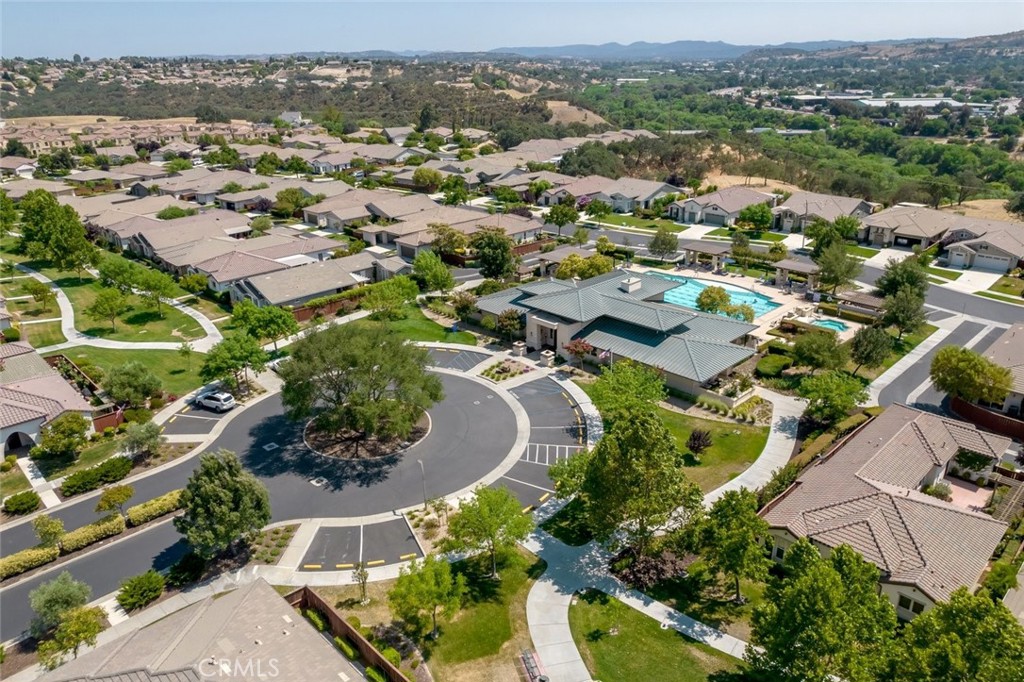 2441 Traditions Loop Paso Robles, CA 93446 - Photo 58 of 61