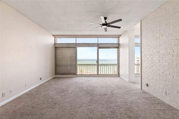 $155,000 | 4600 Ocean Drive, Unit 906, Corpus Christi, TX 78412