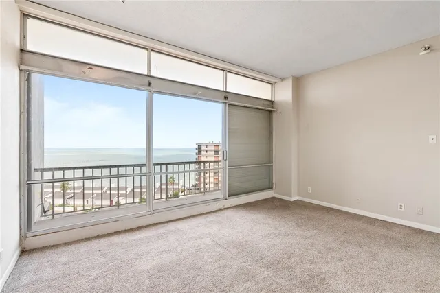 $170,000 | 4600 Ocean Drive, Unit 906, Corpus Christi, TX 78412