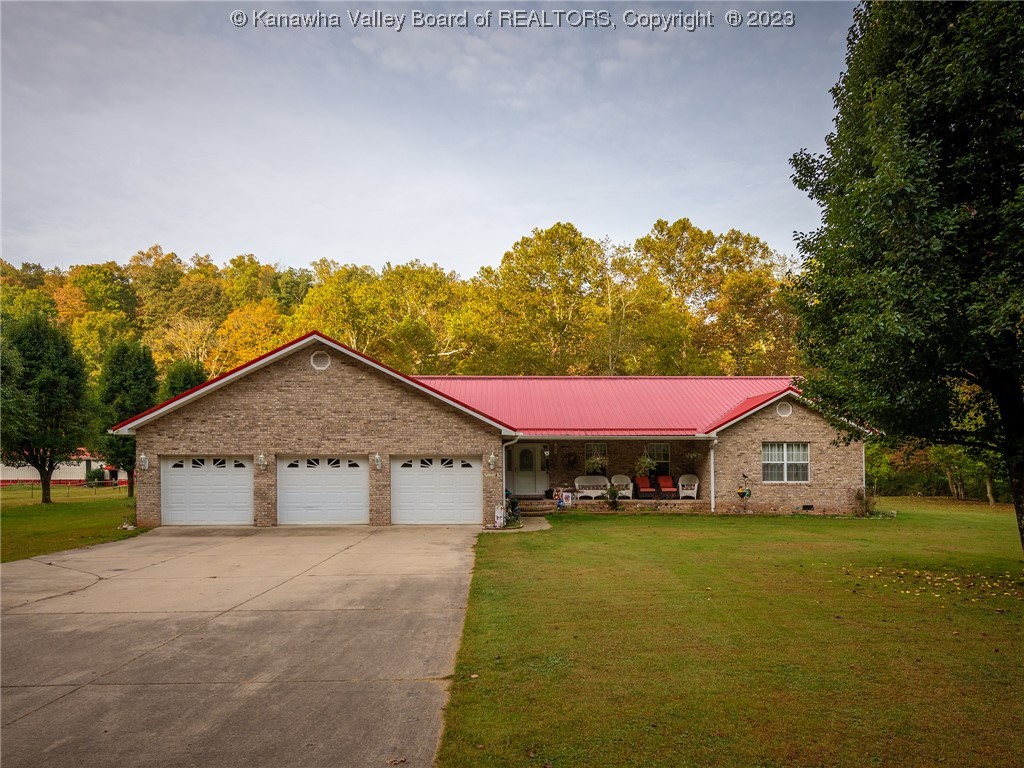 1675 Bluelick Road Winfield, WV 25213 - Photo 1 of 23 Gallery Image 1