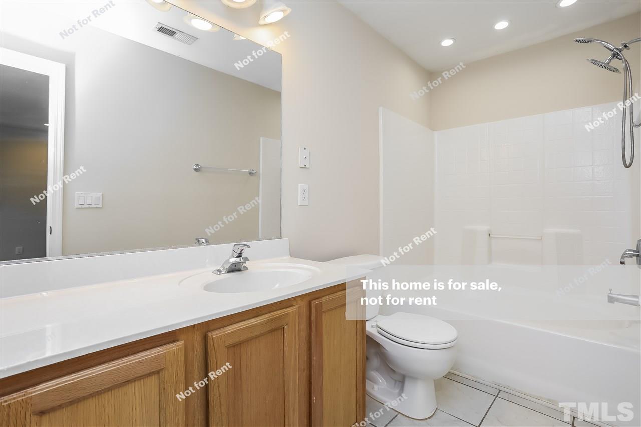 290 Inkster Cove Raleigh, NC 27603 - Photo 4 of 25