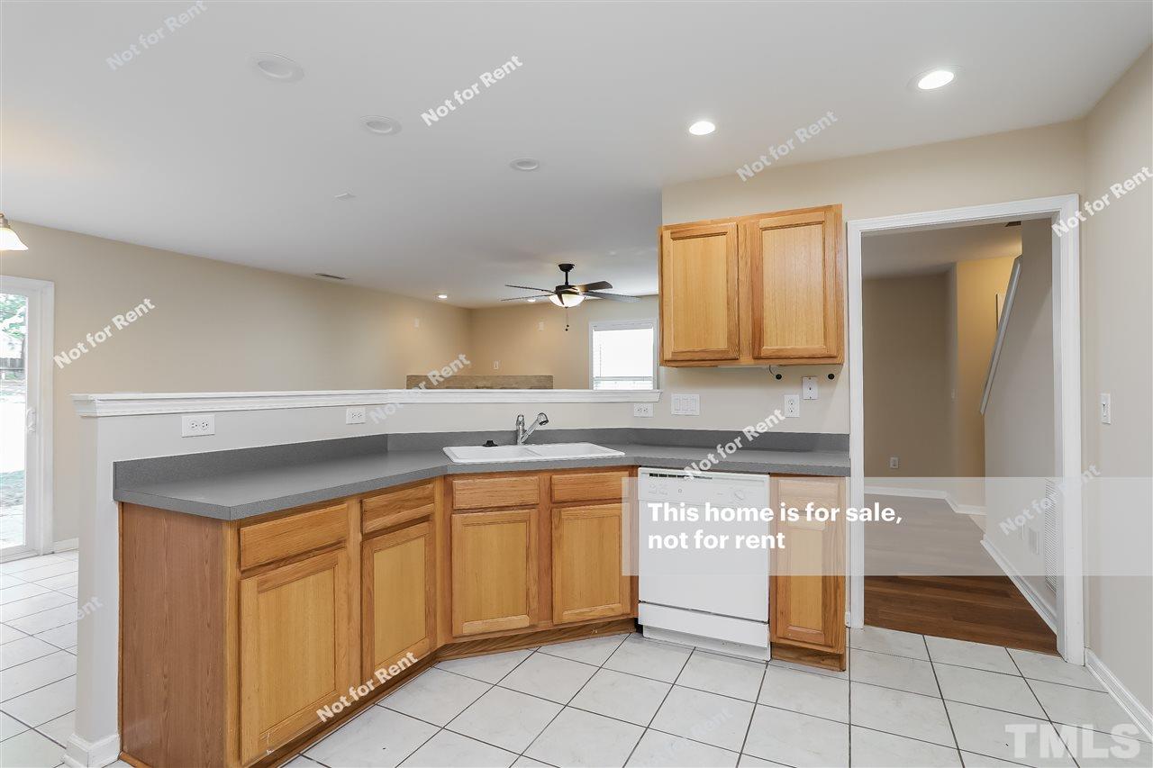 290 Inkster Cove Raleigh, NC 27603 - Photo 8 of 25
