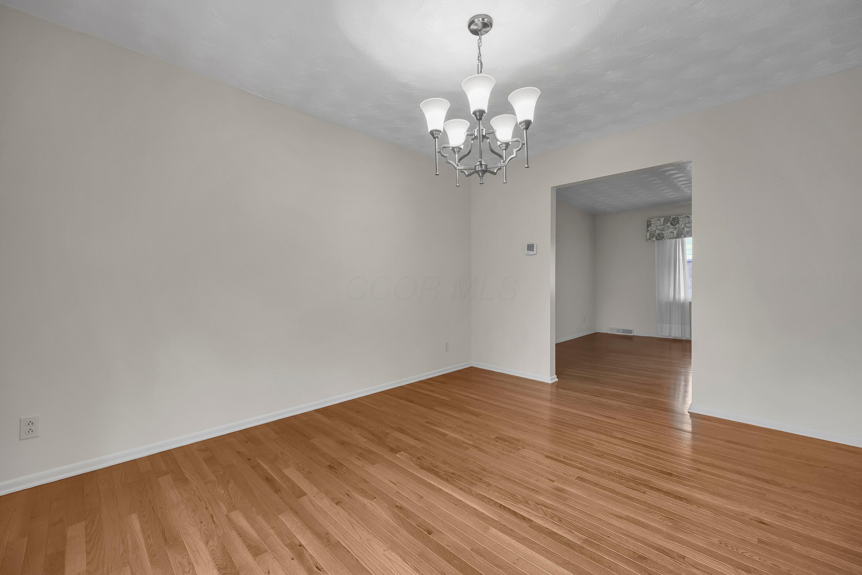 1871 Blue Jay Road Heath, OH 43056 - Photo 9 of 46 5X4A0032