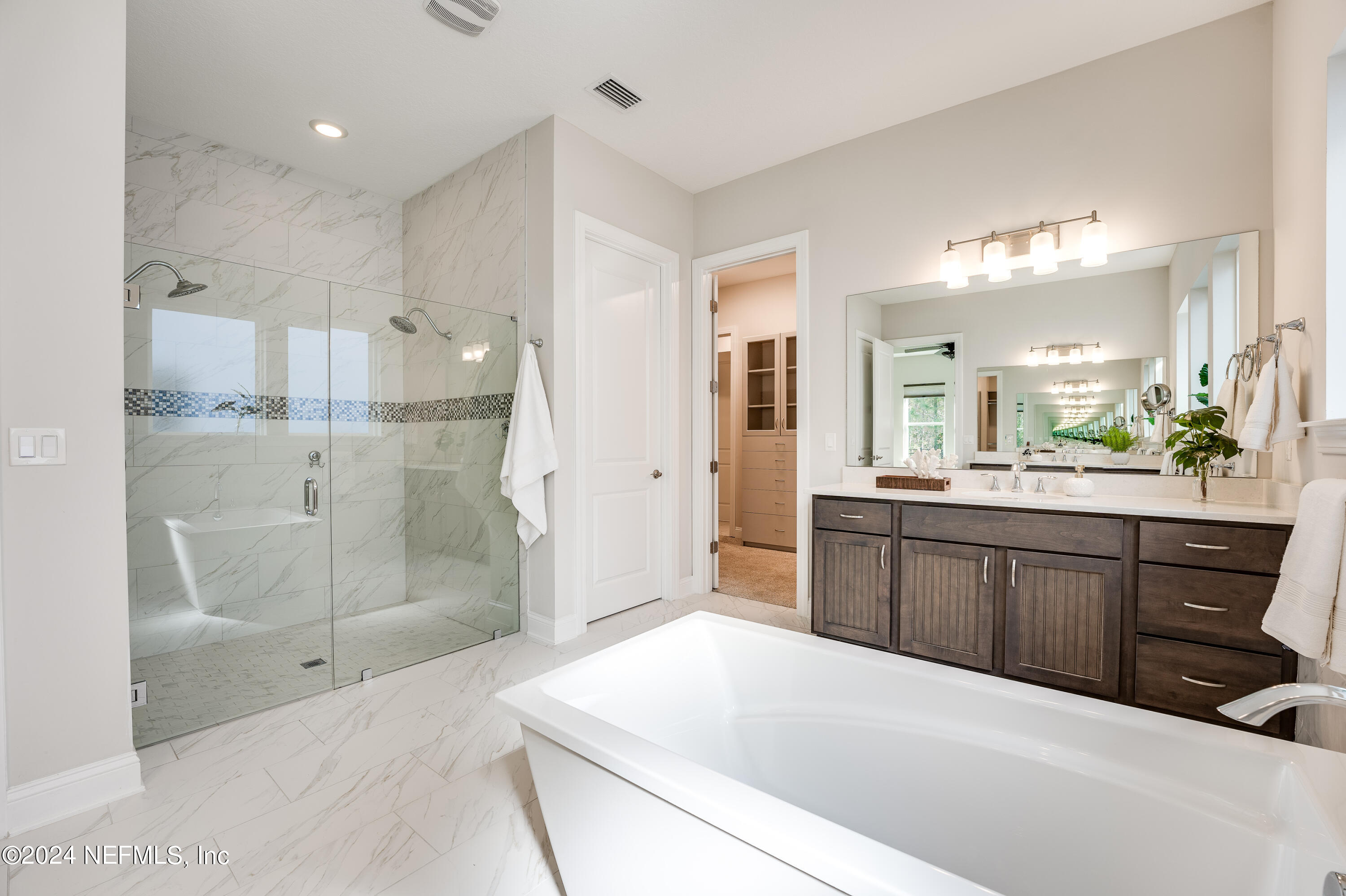 257 Glenneyre Circle St. Augustine, FL 32092 - Photo 29 of 98 20231229 257 Glenneyre Cir025LARGE