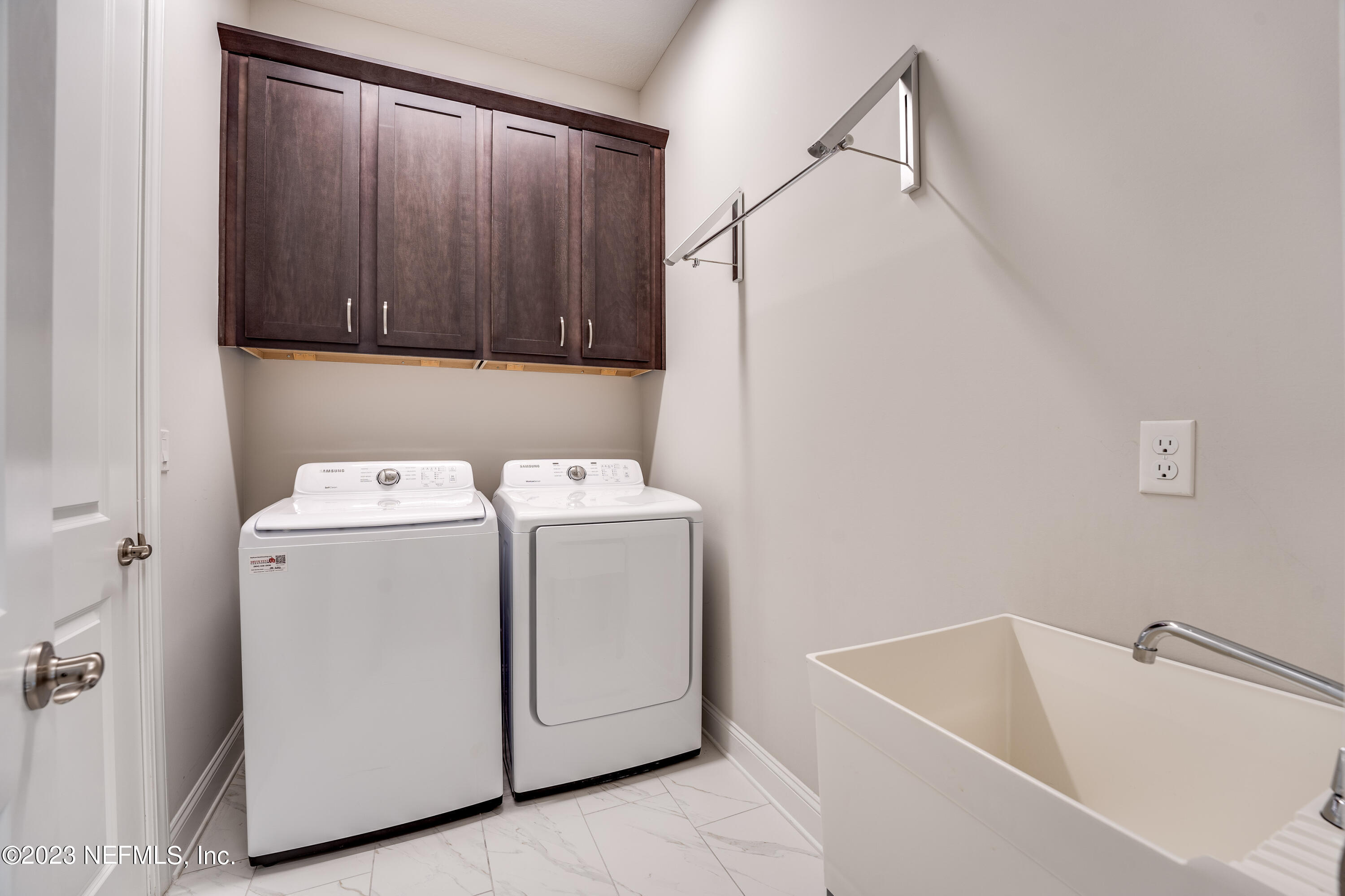 257 Glenneyre Circle St. Augustine, FL 32092 - Photo 32 of 98 20231023 257 Glenneyre Cir033LARGE