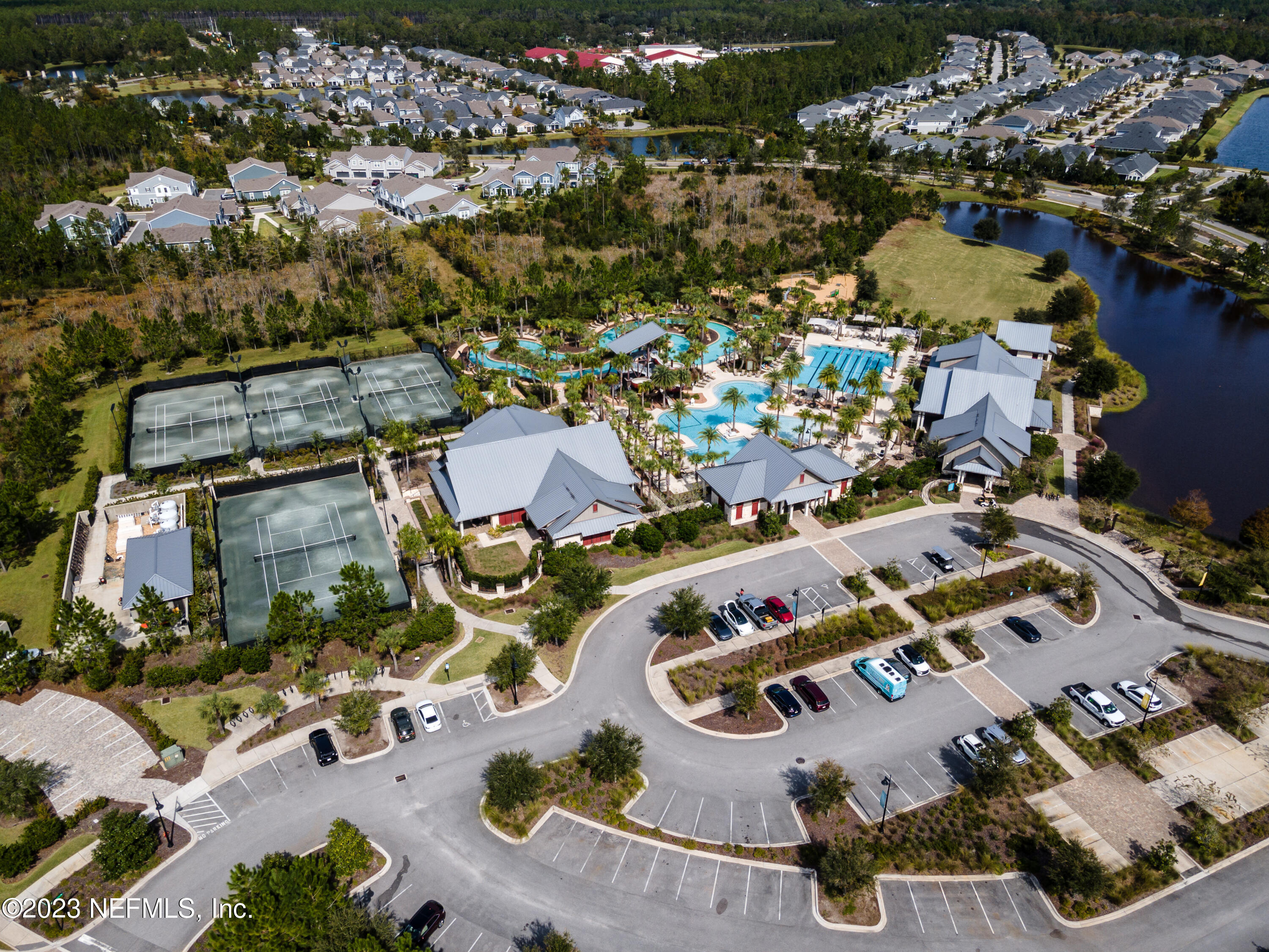 257 Glenneyre Circle St. Augustine, FL 32092 - Photo 67 of 98 an aerial view of a houses with outdoor space