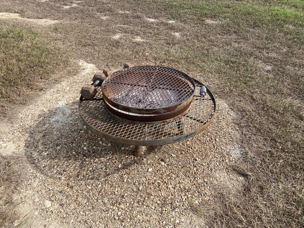 1320 County Road 304 Bertram, TX 78605 - Photo 15 of 38