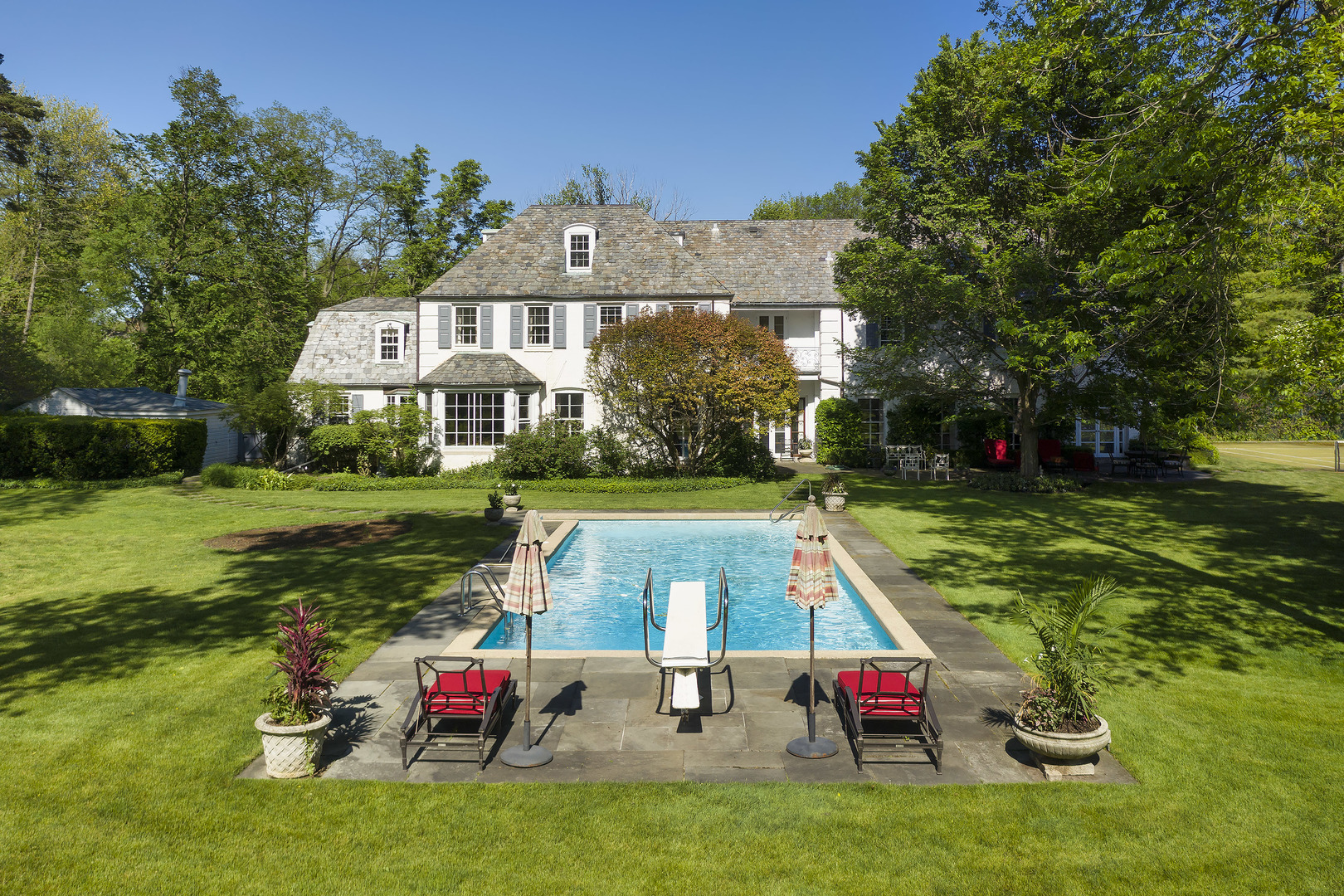 50 Woodley Road Winnetka, IL 60093 - Photo 2 of 9