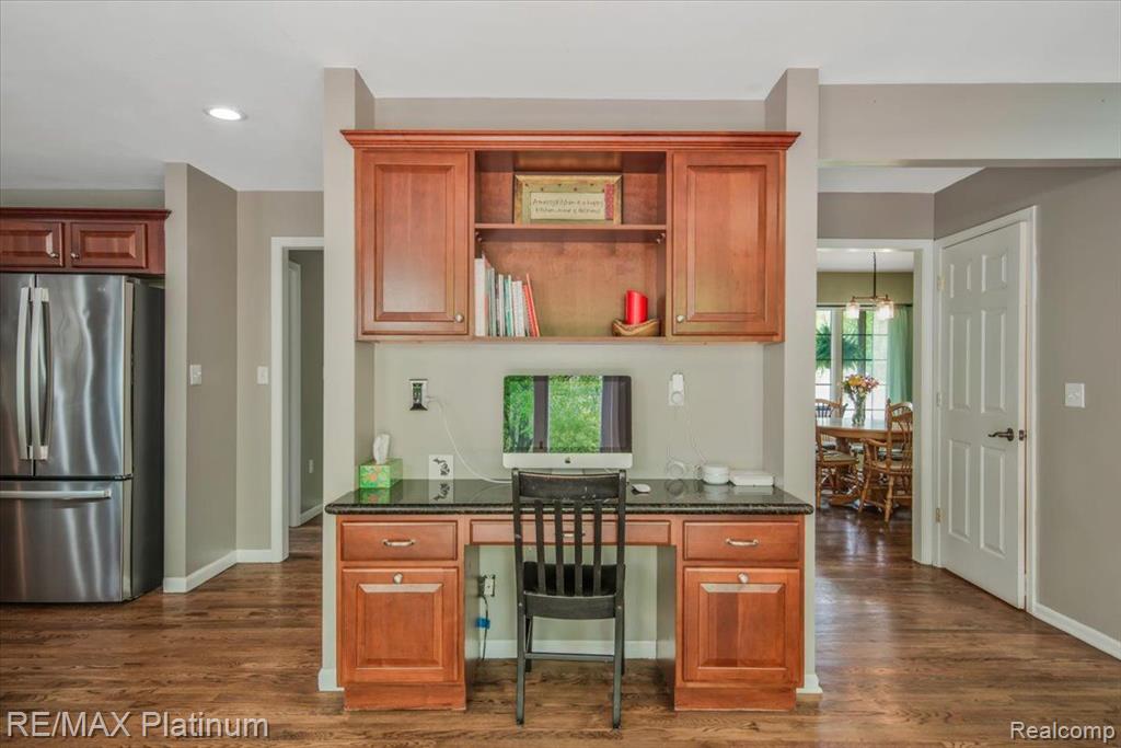 5656 Golf Club Road Howell, MI 48843 - Photo 8 of 30 Gallery Image 8