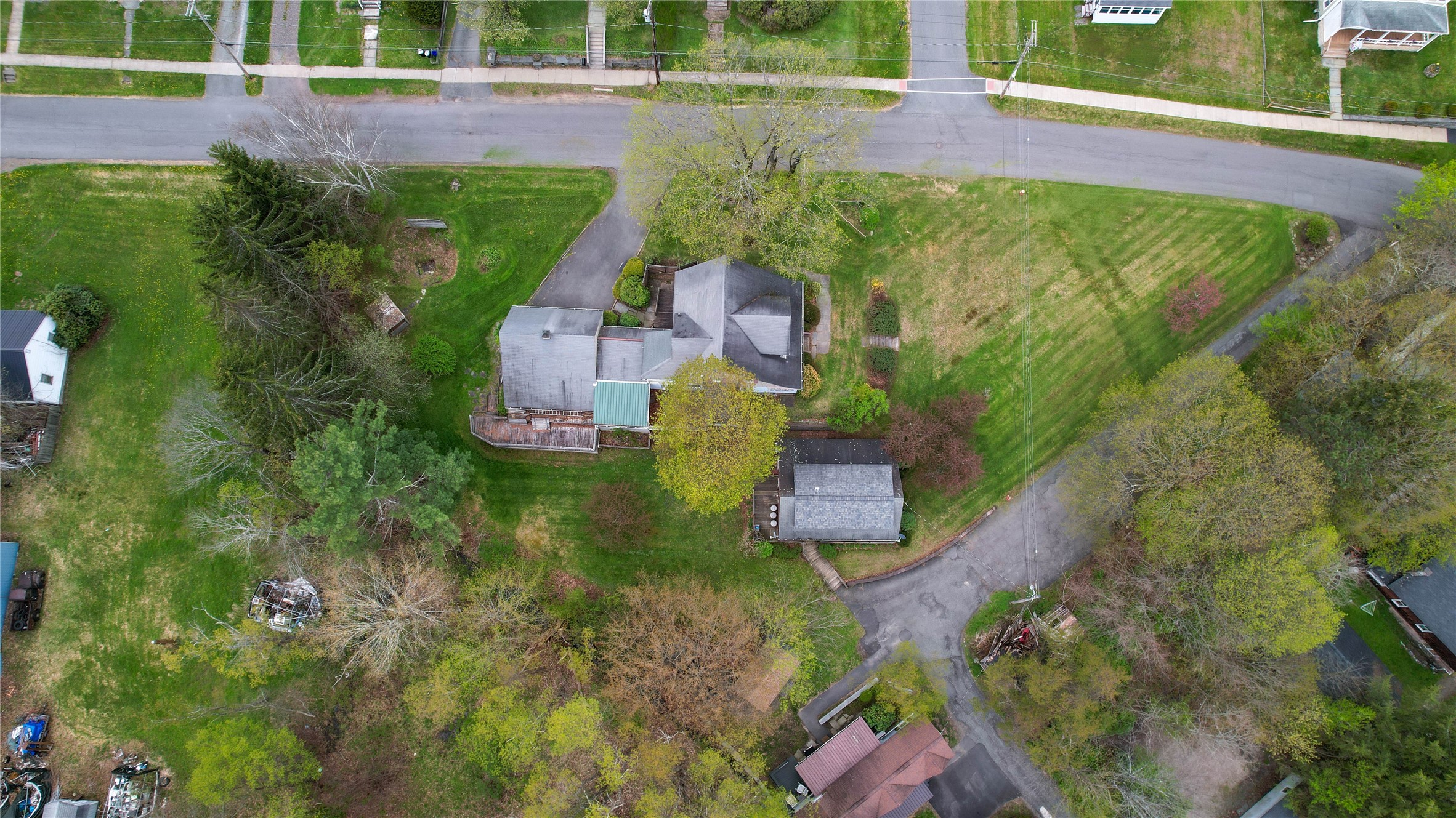 293 Delaware Street Walton, NY 13856 - Photo 2 of 42
