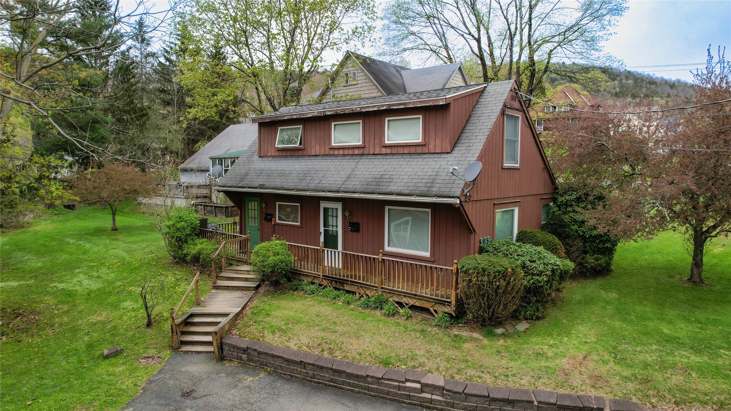 293 Delaware Street Walton, NY 13856 - Photo 3 of 42