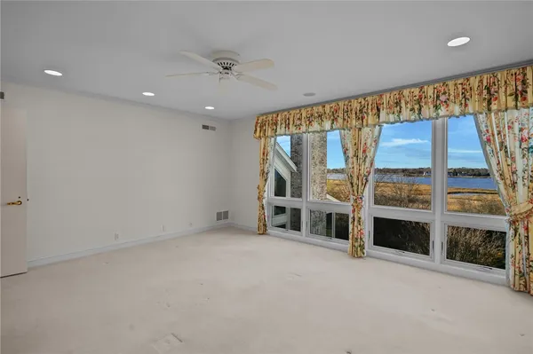 $1,095,000 | 2 Bagy Wrinkle Cove, Warren, RI 02885
